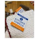 6 kitchen towels