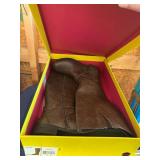 brown Kenneth Cole Reaction boots Gwen size 8 NIB