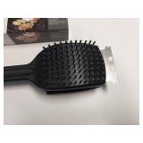 Dual Grill Brush amd Grill Mat
