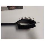 Dual Grill Brush amd Grill Mat