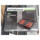 32 Piece Screwdriver Set