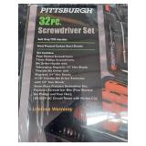 32 Piece Screwdriver Set