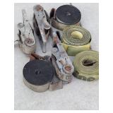 (3) 3in. ratchet straps, plus 1 extra strap