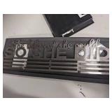 Red rocks metal holder so she did saying