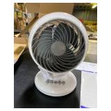 Woozoo Compact Oscillating Circulating Fan