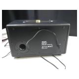 Tewell T-1 retro desktop Bluetooth speaker powers on functions properly