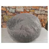 STOP Ottoman in Shag, Light Gray