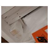 Nantucket Chair Side Table with Charging Station in White- Retail:$128.82 H-78062