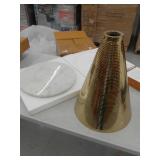 Zuo Modern 101509 Pure 17" Diameter Marble Top Aluminum Side Table, Off-White/Gold- Retail:$199.99