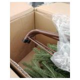 Artificial Norwegian Spruce 7.5-foot Tree- Retail:$247.49 PENG4-500-75