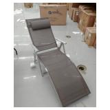 Outsunny Steel Fabric Outdoor Folding Chaise Lounge Chair Recliner with Portable Design & Adjustable Backrest - Grey- Retail:$106.99 84B-184GY
