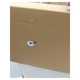 Stratton Home Decor Claudette Modern Wall Decor S13551