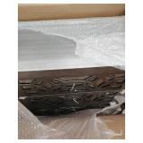 Silver Orchid Fonda Glam Slam 3-Drawer Mirror Chest - Retail:$258.00. 0001168