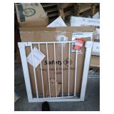 Safety 1St Adjustable Pressure-Mounted Walk-Through Gate