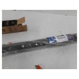 gray retractable gate indoorn/outdoor suitable for pets