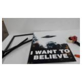 Trends International X-Files-I Want to Believe Wall Poster, 22.375 in x 34 in, Black Framed Version