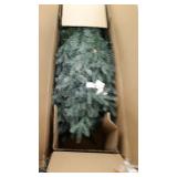 green Christmas tree