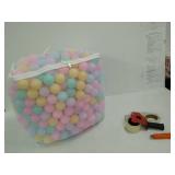 Amazon Basics BPA Free Plastic Ball Pit Balls with Storage Bag, 1,000 ct (2.3â Diameter), Pastels