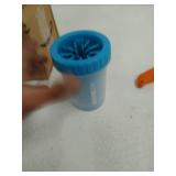 Dexas MudBuster Portable Dog Paw Cleaner, Medium, Blue