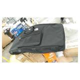 Gator Cases Padded Keyboard Gig Bag; Fits 88 Note Keyboards (GKB-88)