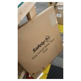 Safety 1St Adjustable Pressure-Mounted Walk-Through Gate