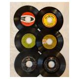 45 rpm records featuring BJ Thomas, Lovin Spoonful, Petula Clark, Joe Cocker and more