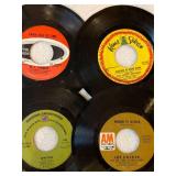 45 rpm records featuring BJ Thomas, Lovin Spoonful, Petula Clark, Joe Cocker and more