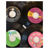 45 rpm records featuring Chicago, Ray Charles, Temptations and more