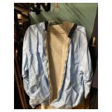 Fleece lined windbreaker size L - appears to be reversible - broken zipper