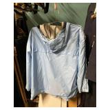 Fleece lined windbreaker size L - appears to be reversible - broken zipper