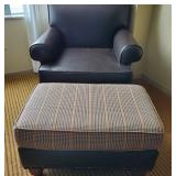 Leather Lounge Chair W/ Ottoman