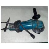 Makita grinder