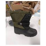 rubber toe winter snow boots, Green, Size 33EUR