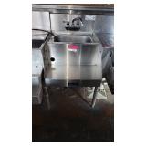 Krowne Stainless Steel Sink (#KR18-17BD) W/ an Ice Well