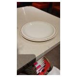 (20) Round White Dinner Plates