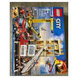 Lego City Downtown Fire Brigade Building Kit (943 Pieces) -Retail $135.36
