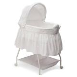 Delta Children Deluxe Sweet Beginnings Bassinet, Turtle Dove