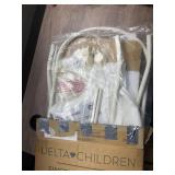 Delta Children Deluxe Sweet Beginnings Bassinet, Turtle Dove