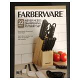 Farberware 22 Piece Never Needs Sharpening Triple Riveted Knife Block Set