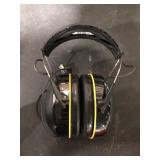 3M WorkTunes Connect Hearing Protector with Bluetooth Technology, Built-In Rechargeable Battery, Audio/Voice Assist