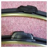 MOTIUM Premium OEM Quality All Season Windshield Wipers (One Pair 20 + 18 Inch Front Windshield)