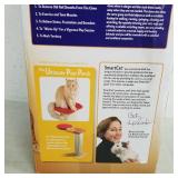 Ultimate Cat Scratching Post, 32" High *does have crack;please see photos*