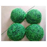 Sunnyglade 2 PCS 15.7 inch 4 Layers Artificial Plant Topiary Ball Faux Boxwood Decorative Balls for Backyard, Balcony,Garden, Wedding and Home DÃ©cor