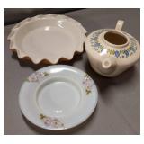 Ceramic Pie Pan, (Tea Pot has small crack, shown in photo)