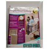 KidCo Angle Mount Safeway gate - adjustable gate width: 28? ? 42.5?, white