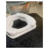 Savanah Raised Toilet Seat