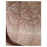 Antique pink great condition couch (Very Nice)