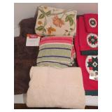 New bathmat, Christmas towel set, towels