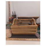 Misc garden, wood basket and shelf