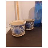 4 Cobalt canisters and 2 flowerpots